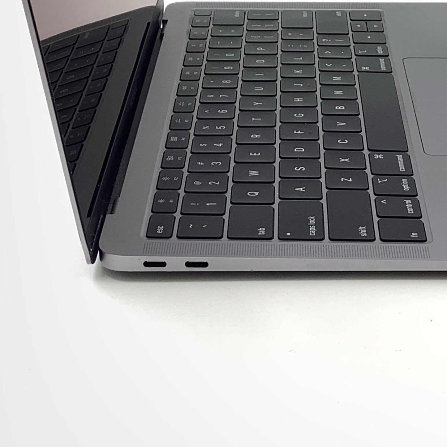 【最速発送】Apple MacBook Air 13インチ 2018 Intel Core i5 8GB SSD 128GB スペースグレイ 70.9%【難有】