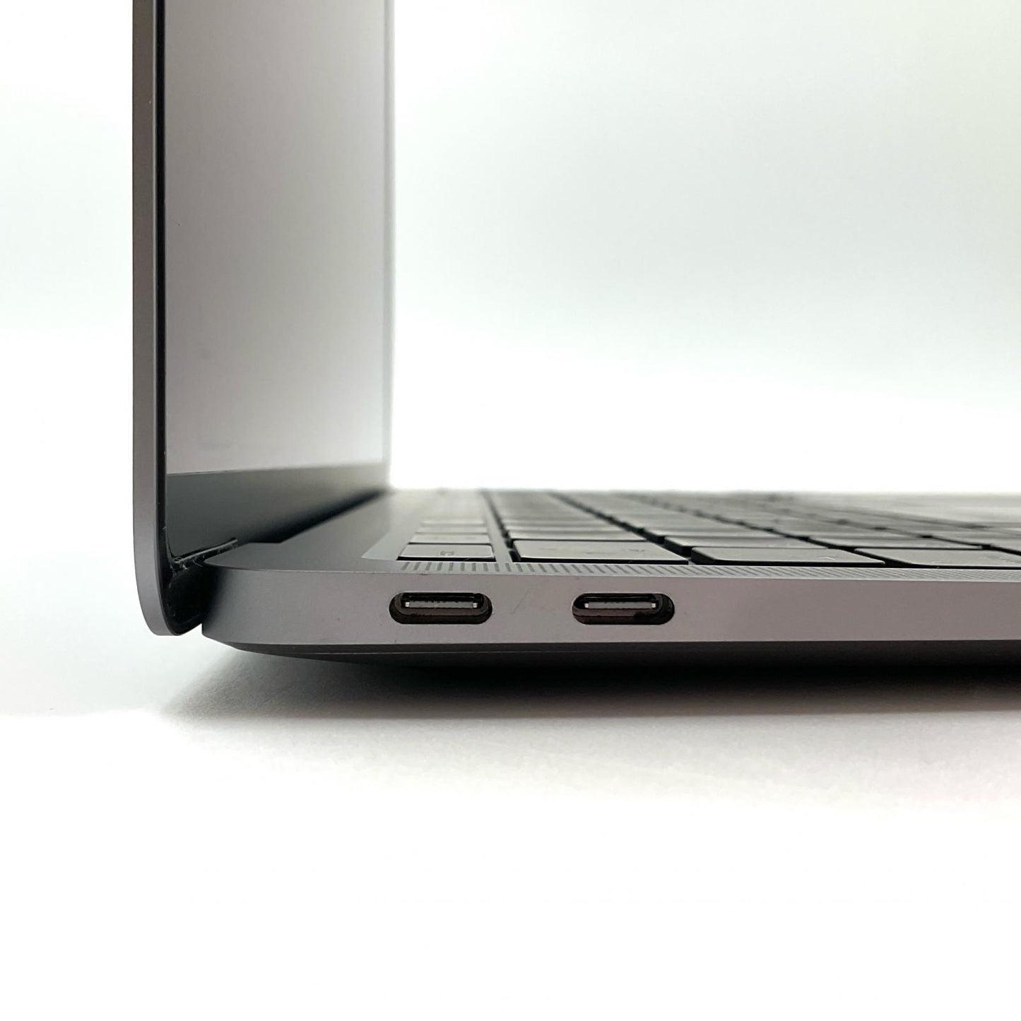 【全額返金保証】【最速発送】Apple MacBook Air 13インチ 2020 Apple Ｍ1 8GB SSD 512GB スペースグレイ 94% 動作確認済