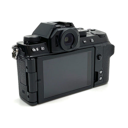 【全額返金保証】【最速発送】FUJIFILM デジタル一眼 X-S10 ボディ ブラック 超美品 動作確認済
