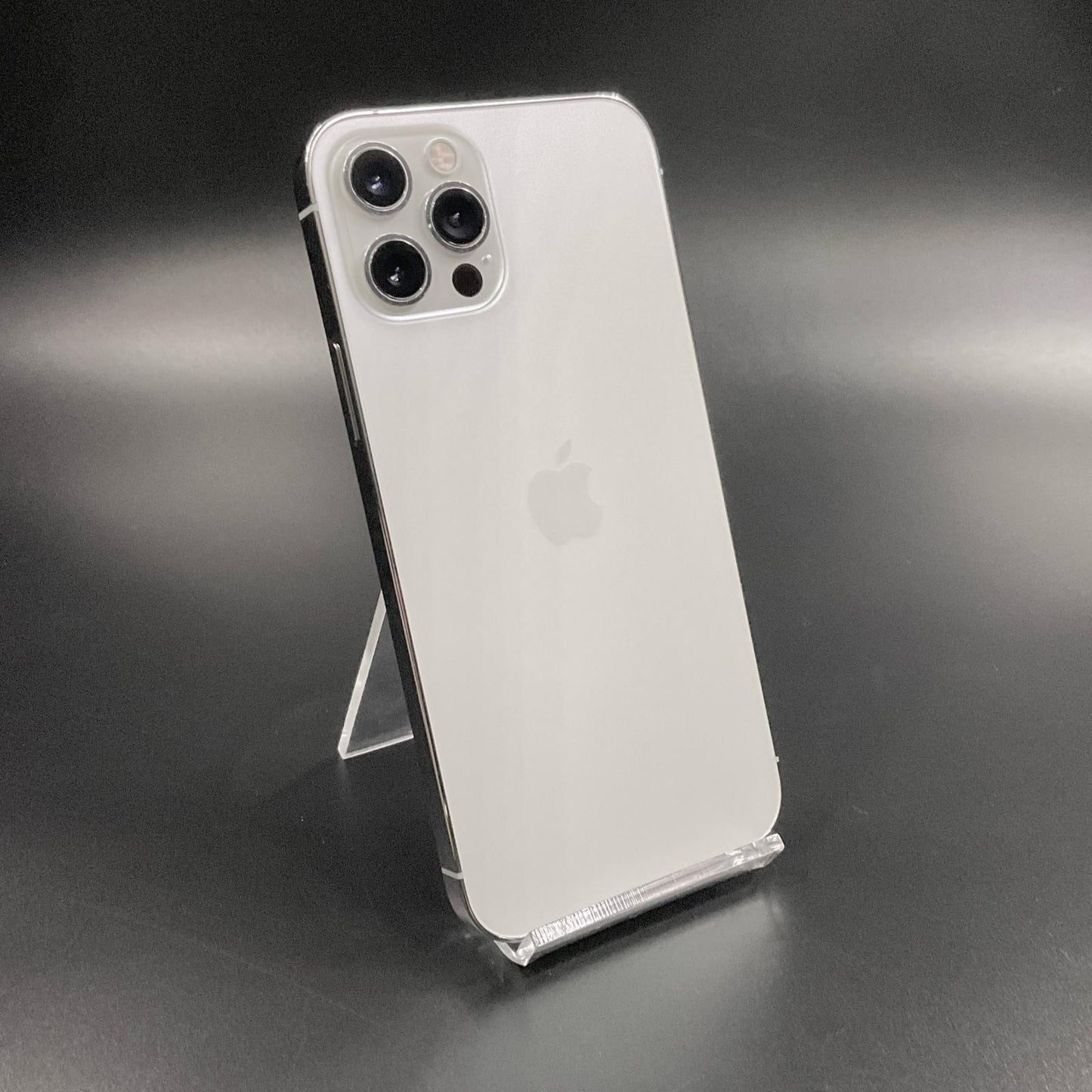 【全額返金保証】【最速発送】Apple iPhone iPhone Pro 12 Pro 128GB シルバー docomo 白ロム 動作確認済 84%