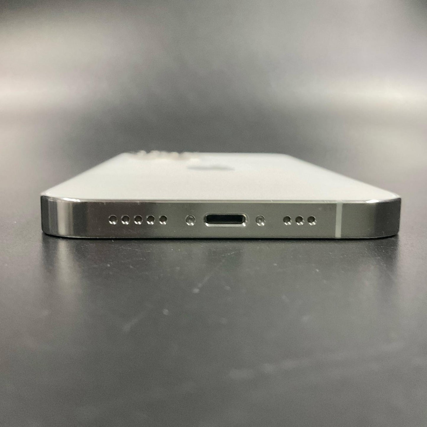 【全額返金保証】【最速発送】Apple iPhone iPhone Pro 12 Pro 128GB シルバー docomo 白ロム 動作確認済 84%