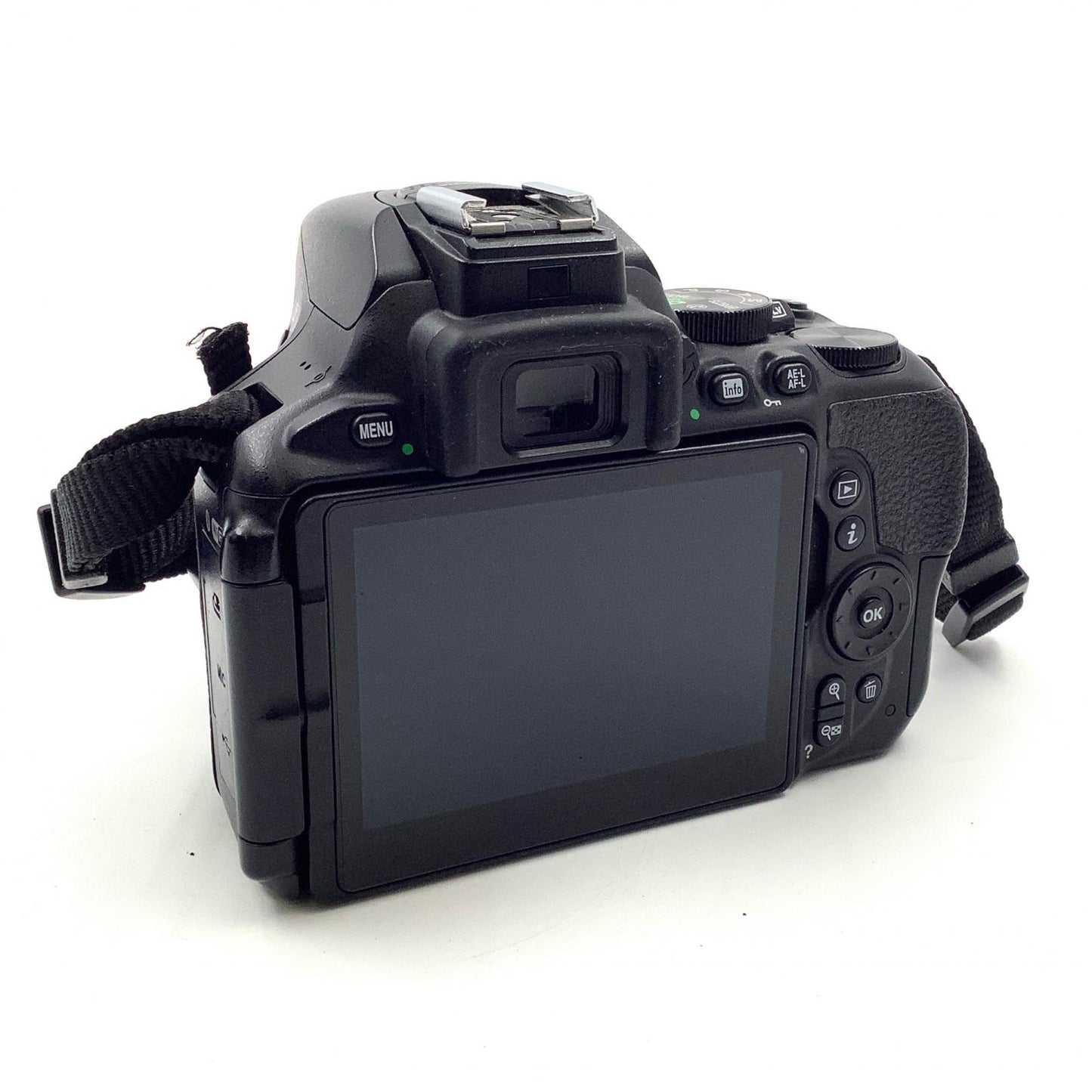 【全額返金保証】【最速発送】Nikon デジタル一眼 D5600 ボディ ブラック 動作確認済