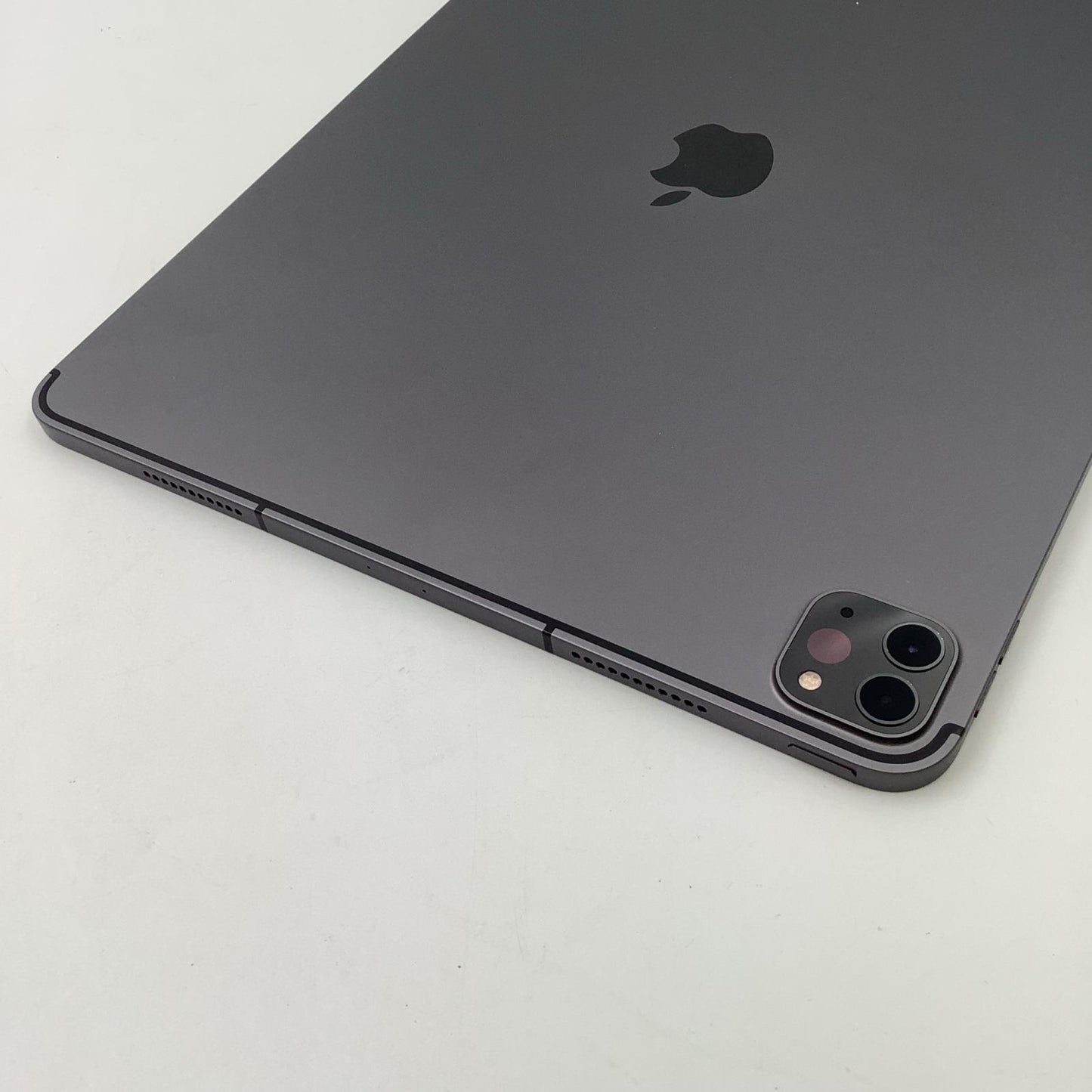 【全額返金保証】【最速発送】Apple iPad Pro 12.9インチ 第5世代 256GB スペースグレイ WiFi+Cellular SIMフリー 白ロム 美品 動作確認済