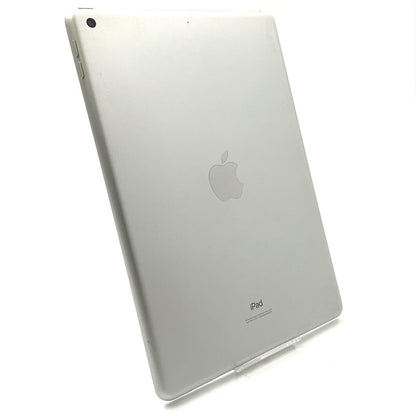 【全額返金保証】【最速発送】Apple iPad iPad 10.2インチ 第8世代 32GB シルバー Wi-Fi 動作確認済