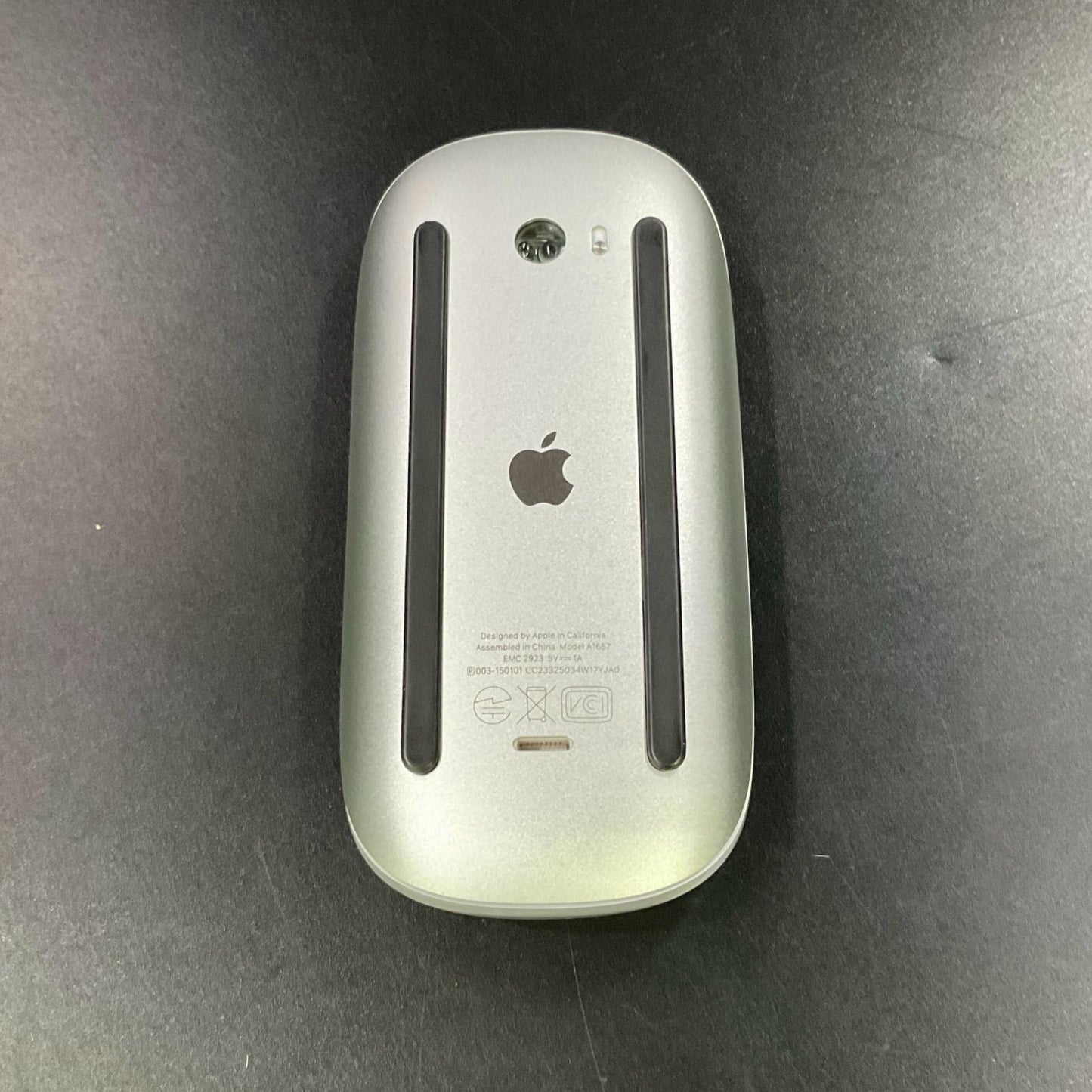 【全額返金保証】【最速発送】Apple Magic Mouse MK2E3J/A 美品 動作確認済