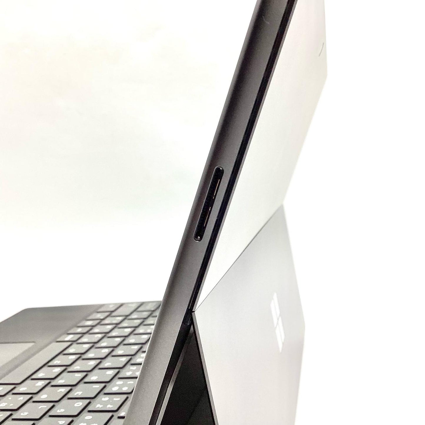 【全額返金保証】【最速発送】Microsoft Surface Pro 9 2038 12th Gen Intel(R) Core(TM) i5-1235U 2.50GHz 8GB M.2 SSD 256GB 98.3% 超美品 動作確認済