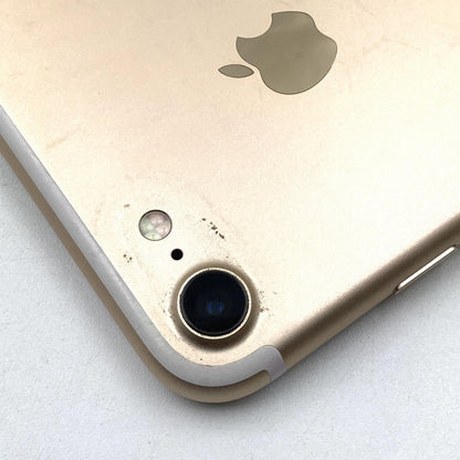 【全額返金保証】【最速発送】Apple iPhone iPhone 7 32GB ゴールド docomo 白ロム 動作確認済 80%