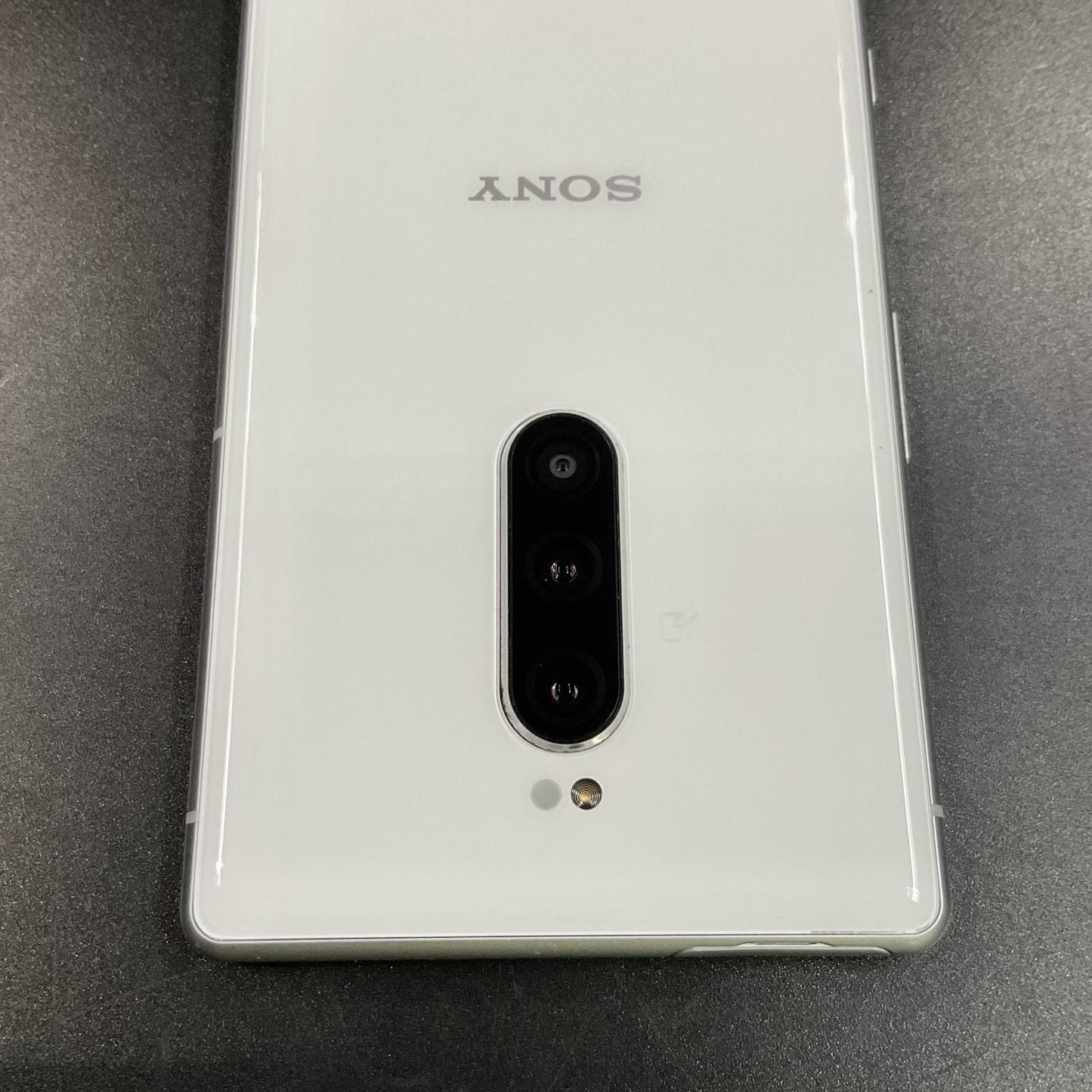 【最速発送】Sony Xperia 1 ホワイト au SOV40 白ロム【難有】