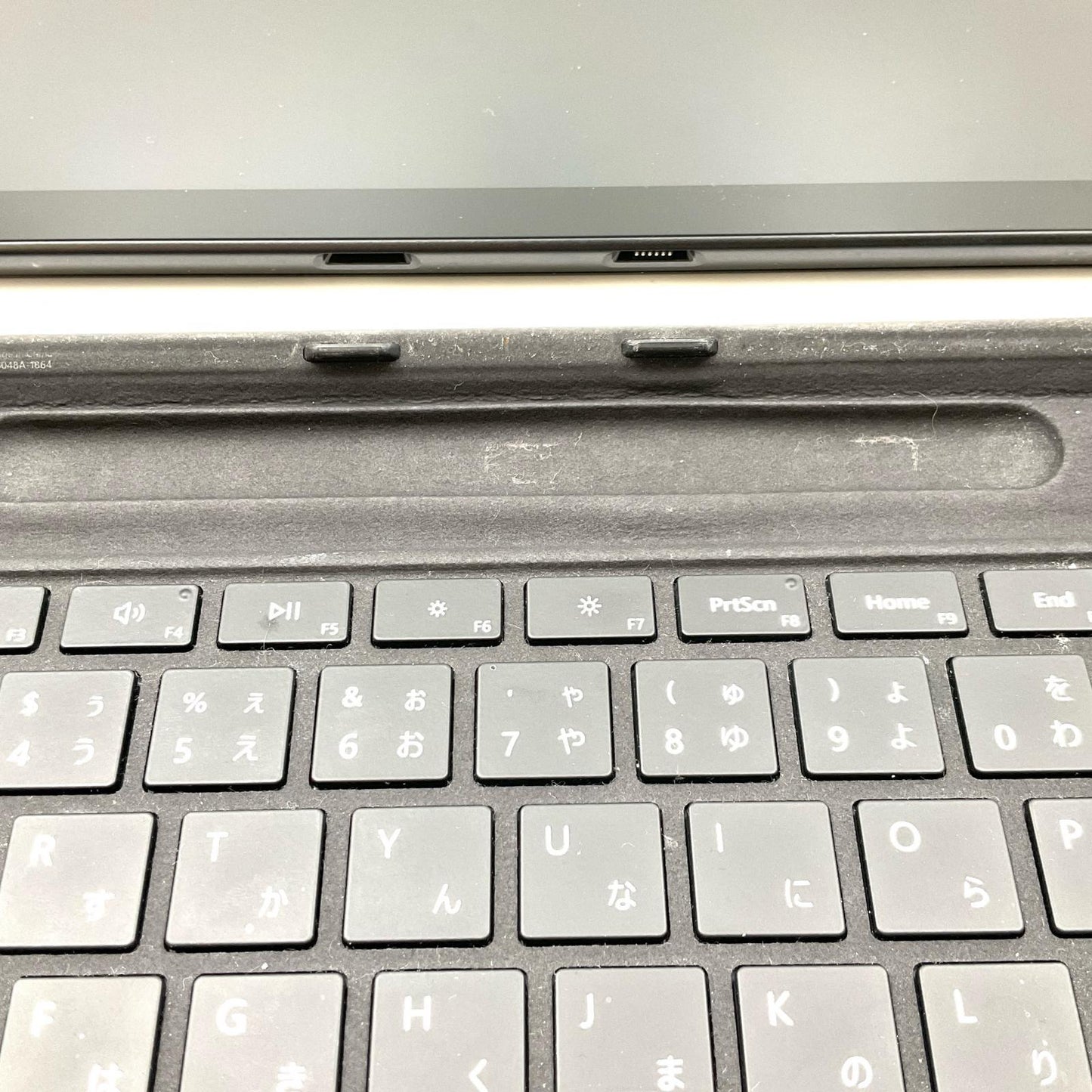 【最速発送】Microsoft Surface Pro 9 12th Gen Intel Core i5-1235U(12 CPUs), ~2.5GHz 8GB SSD 256GB 92.4%【難有】