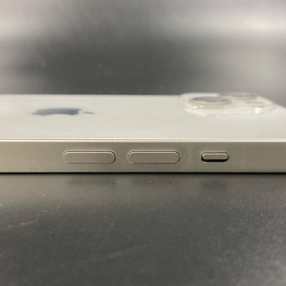 【全額返金保証】【最速発送】Apple iPhone iPhone 13 256GB スターライト docomo SIMフリー 白ロム 動作確認済 83%