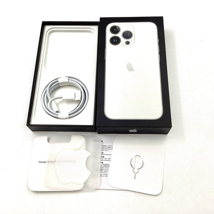 【全額返金保証】【最速発送】Apple iPhone iPhone 13 Pro 256GB シルバー docomo SIMフリー 白ロム 動作確認済 83%