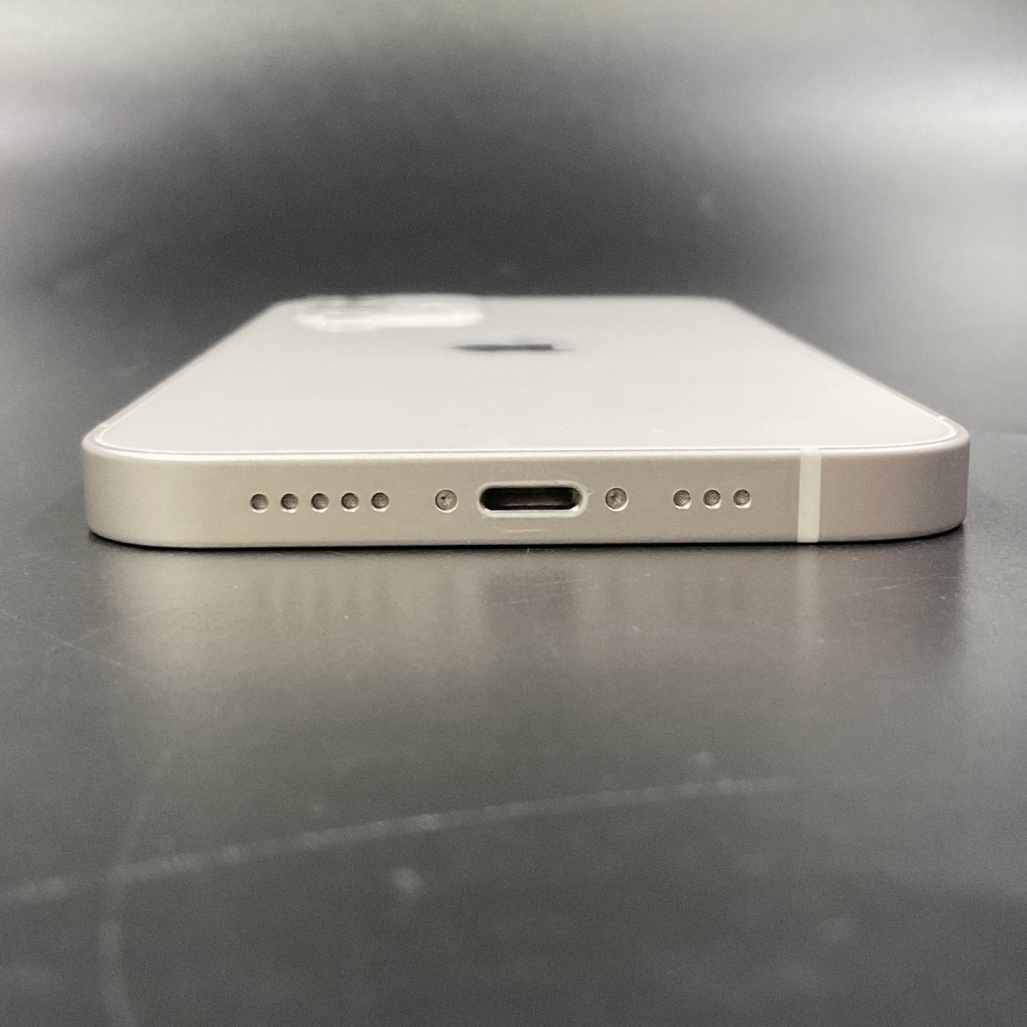 【全額返金保証】【最速発送】Apple iPhone iPhone 12 64GB ホワイト au 白ロム 動作確認済 79%