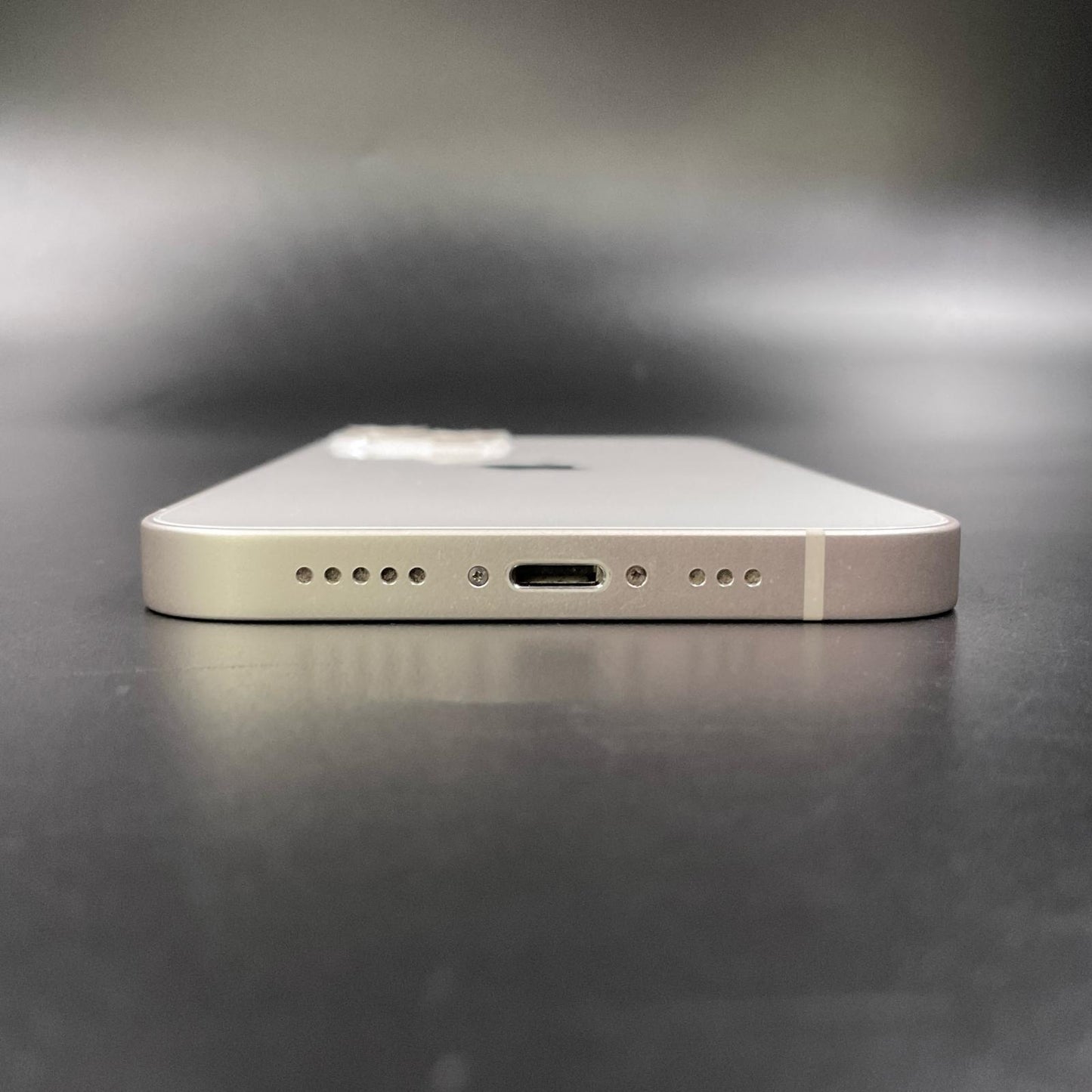 【全額返金保証】【最速発送】Apple iPhone iPhone 13 256GB スターライト Softbank 動作確認済 83%