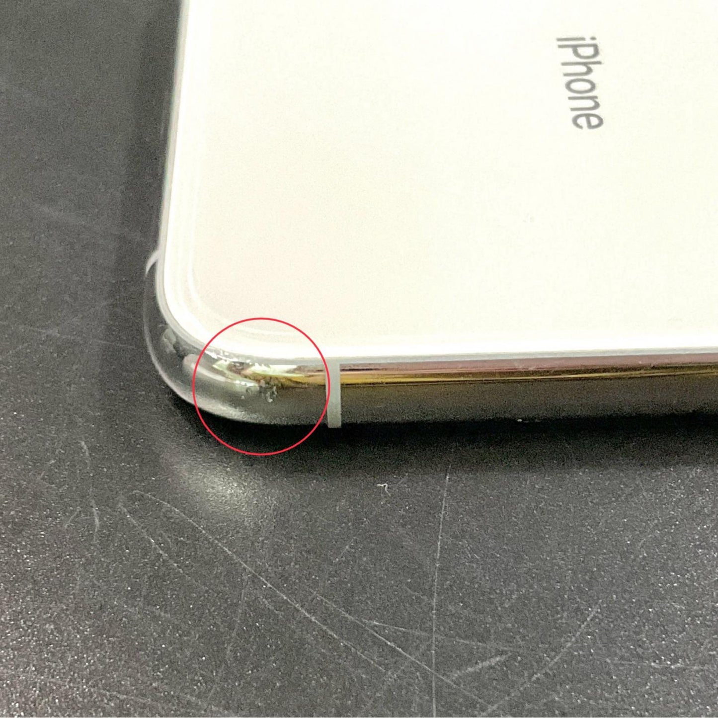 【全額返金保証】【最速発送】Apple iPhone iPhone XS 64GB シルバー au 白ロム 動作確認済 74%