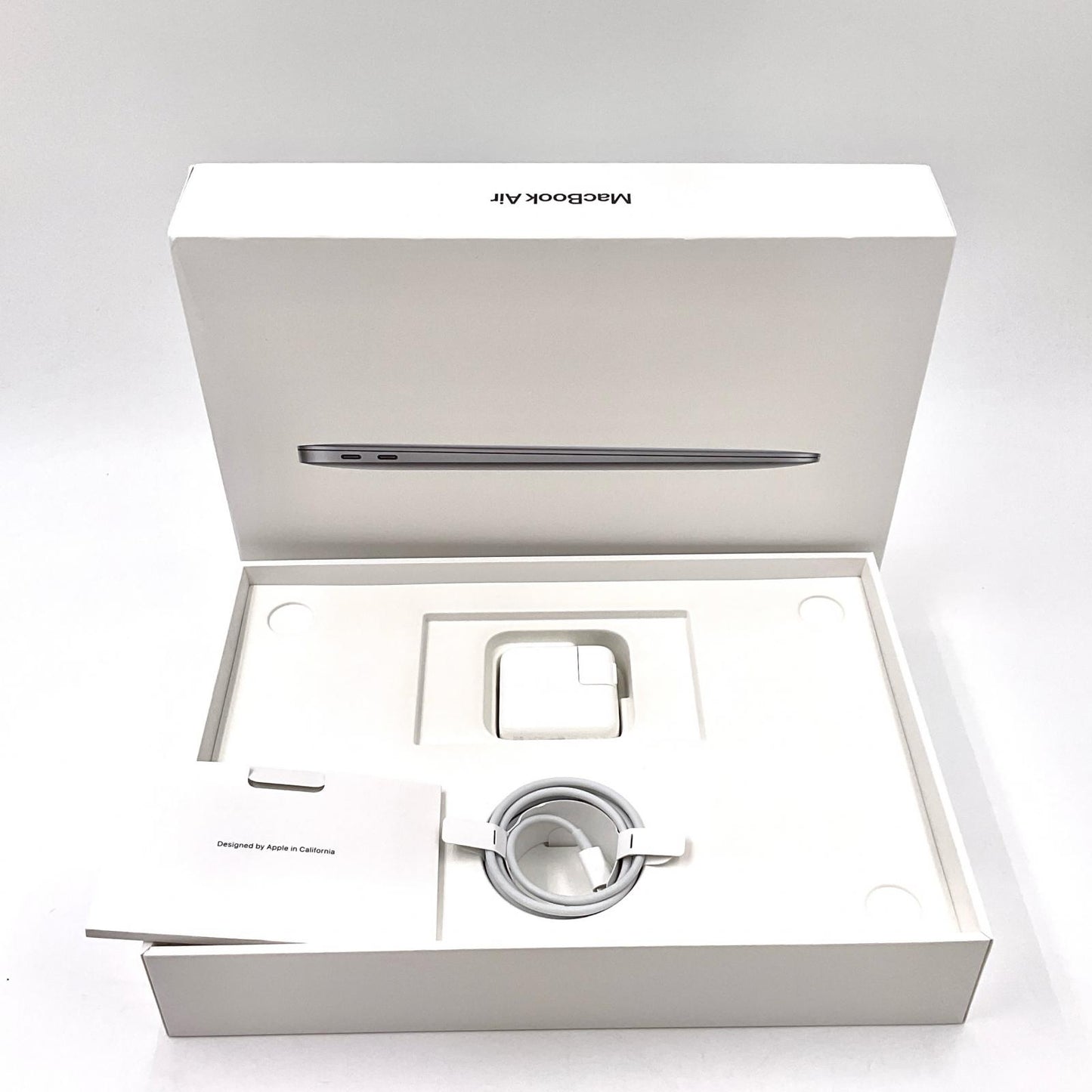 【全額返金保証】【最速発送】Apple MacBook Air 13.3インチ 2020 Apple M1 8GB SSD 256GB スペースグレイ 100% 美品 動作確認済