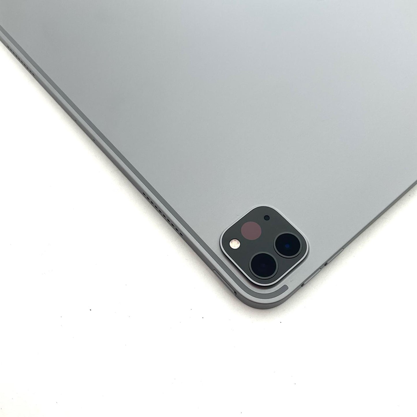 【全額返金保証】【最速発送】Apple iPad Pro 12.9インチ 第6世代 128GB スペースグレイ Wi-Fi 超美品 動作確認済