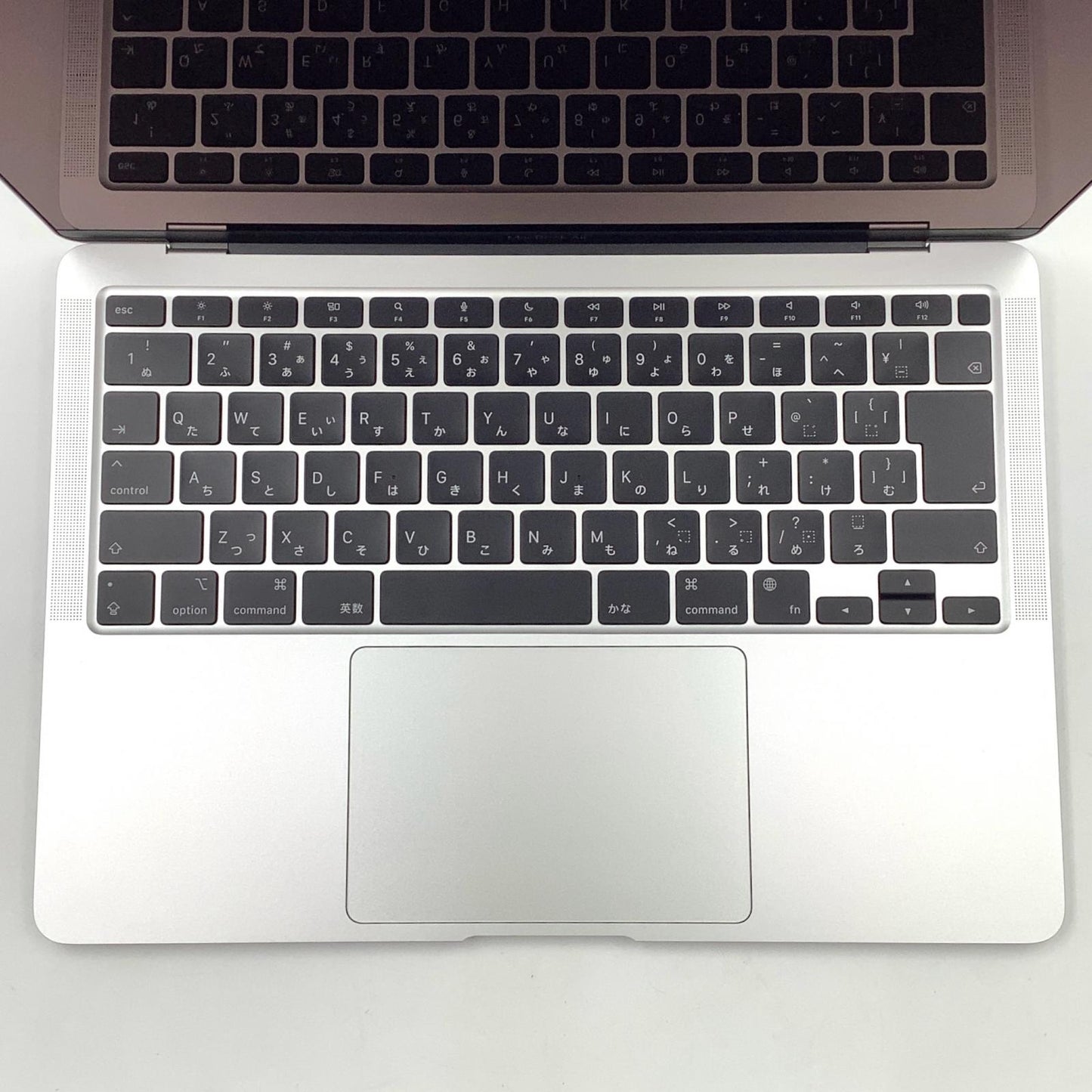 【全額返金保証】【最速発送】Apple MacBook Air 13.3インチ 2020 Apple M1 8GB SSD 256GB シルバー 100% 美品 動作確認済