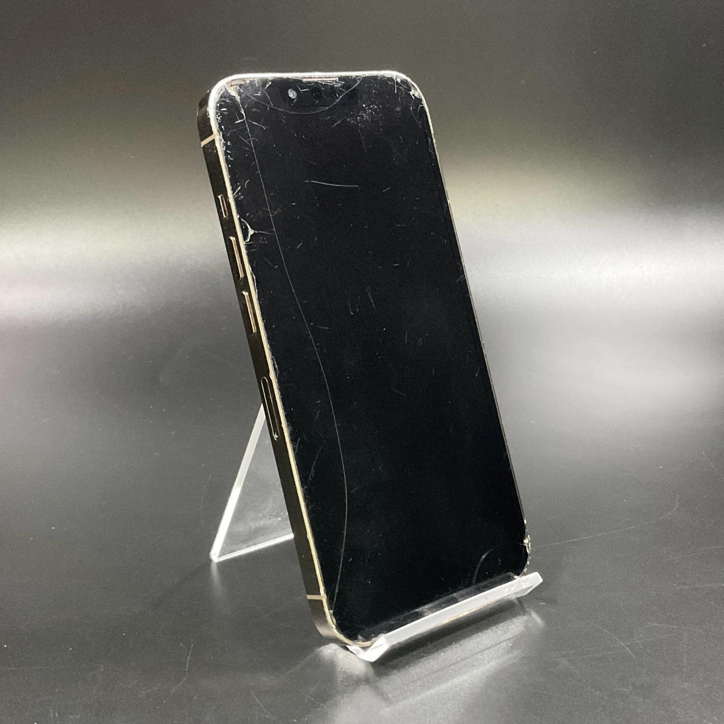 【最速発送】Apple iPhone iPhone 13 Pro 256GB ゴールド au 白ロム【難有】 76%