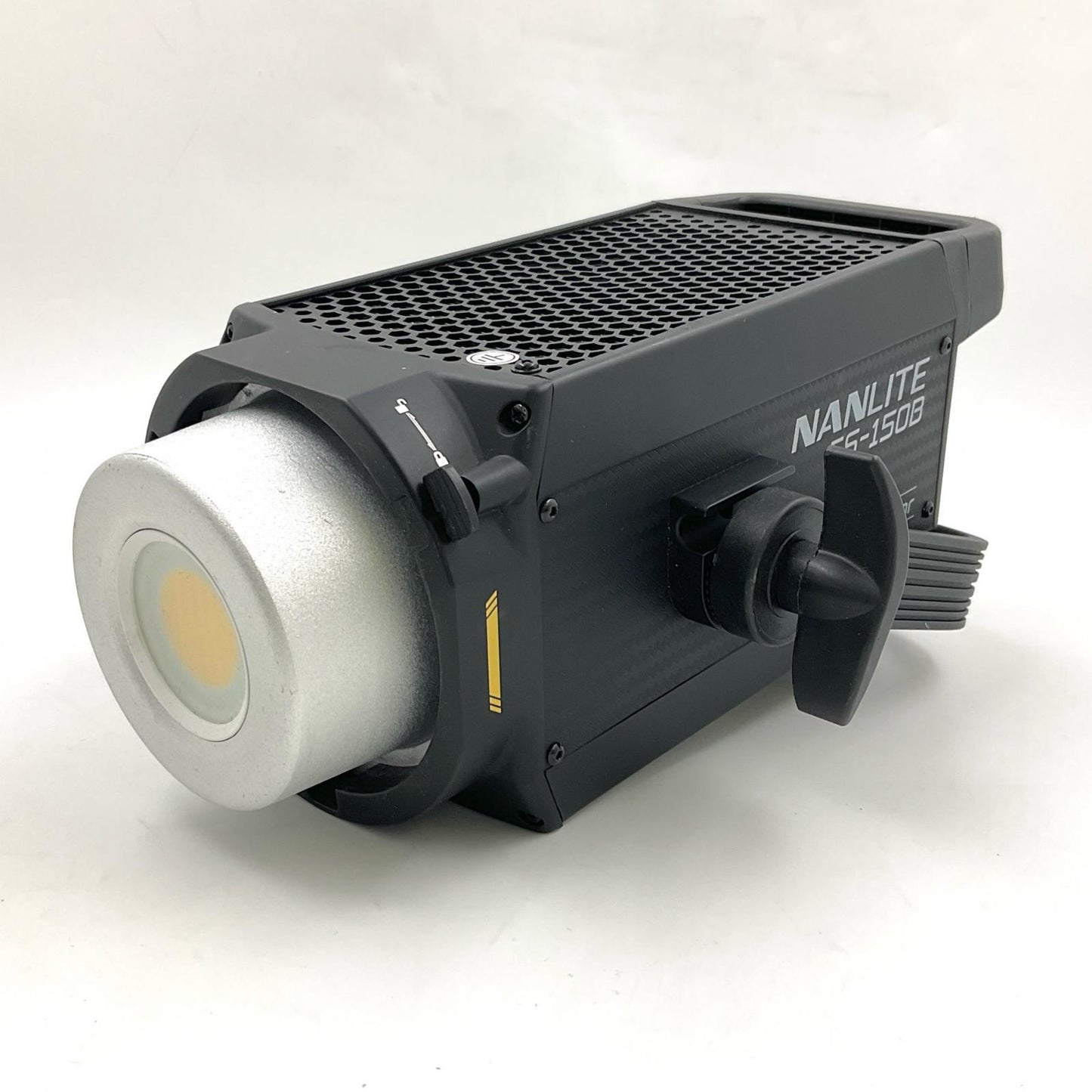 【全額返金保証】【最速発送】NANLITE NANLITE FS-150B 撮影用ライト スタジオライト 175W バイカラー 2700-6500K 動画撮影 動作確認済