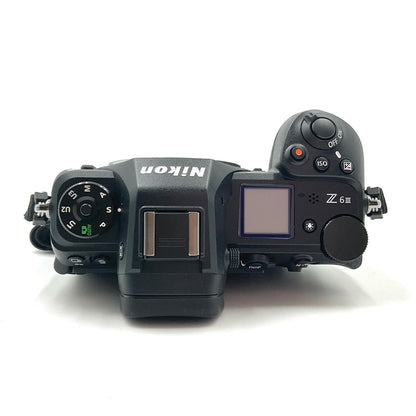 【全額返金保証】【最速発送】Nikon デジタル一眼 Z6III ボディ ブラック 美品 動作確認済