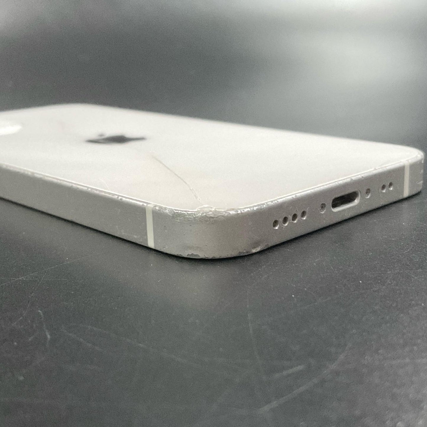 【最速発送】Apple iPhone iPhone 12 mini 64GB ホワイト Softbank【難有】 73%