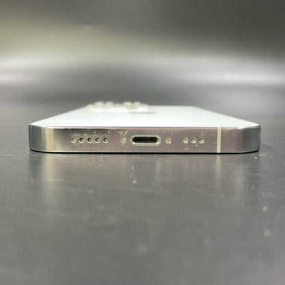 【全額返金保証】【最速発送】Apple iPhone iPhone 13 Pro 256GB シルバー au 動作確認済 72%