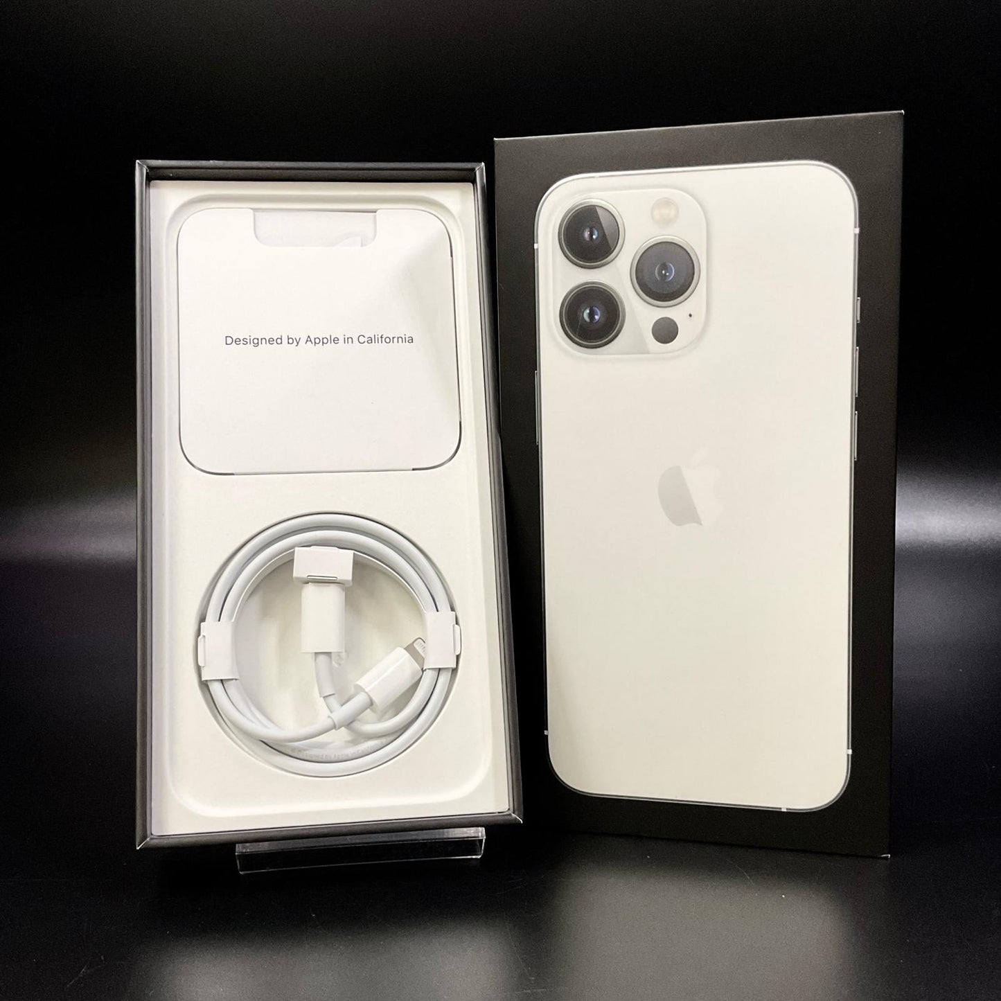【全額返金保証】【最速発送】Apple iPhone iPhone 13 Pro 256GB シルバー au 動作確認済 72%