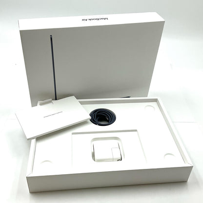 【全額返金保証】【最速発送】Apple MacBook Air 13インチ 2022 Apple M2 8GB SSD 256GB ミッドナイト 93% 美品 動作確認済