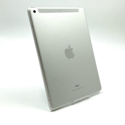 【全額返金保証】【最速発送】Apple iPad iPad 9.7インチ 第5世代 32GB シルバー WiFi+Cellular docomo SIMフリー 白ロム 動作確認済