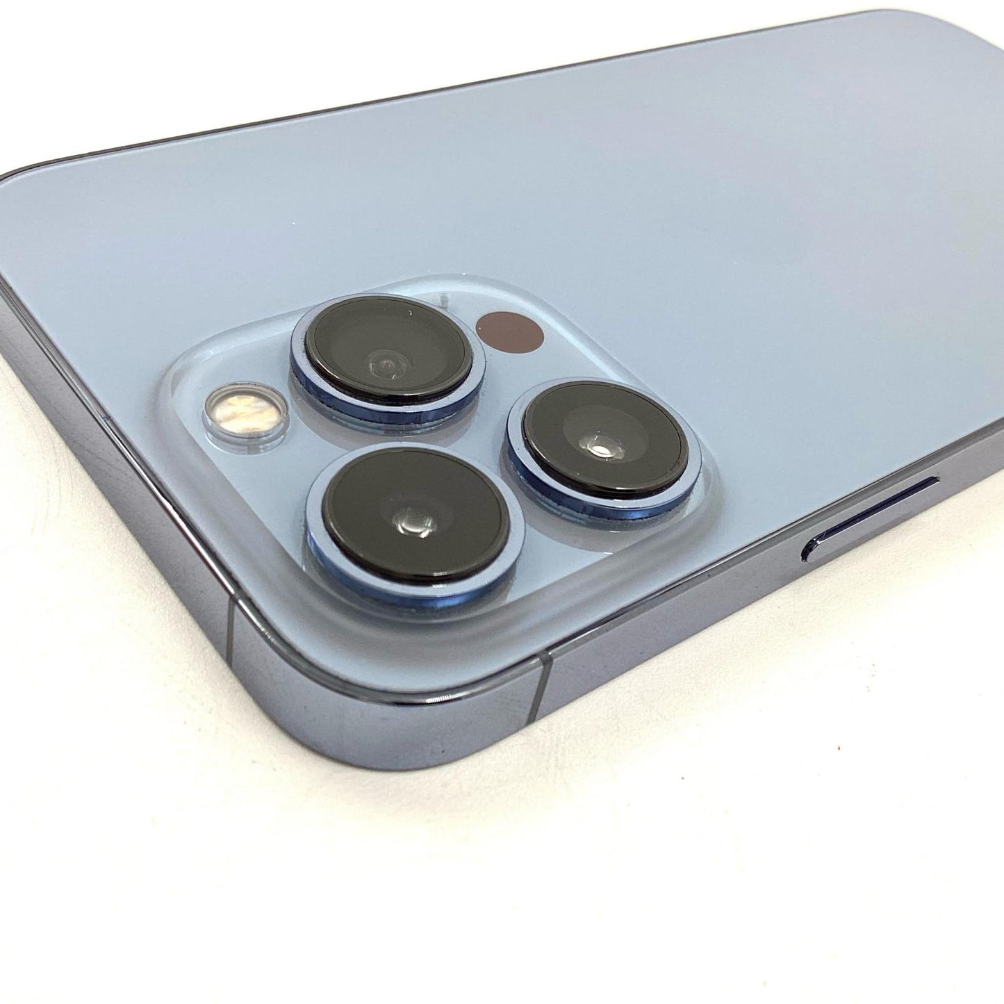 【全額返金保証】【最速発送】Apple iPhone iPhone Pro 13 Pro 128GB シエラブルー docomo SIMフリー 白ロム 動作確認済 81%