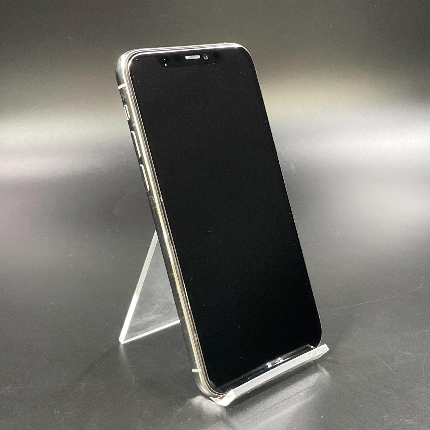 【全額返金保証】【最速発送】Apple iPhone iPhone 11 Pro 256GB シルバー SIMフリー 白ロム 動作確認済 85%