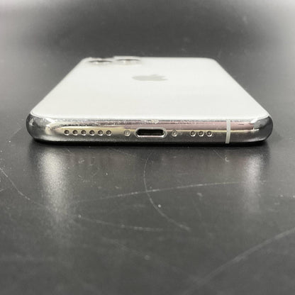 【全額返金保証】【最速発送】Apple iPhone iPhone 11 Pro 256GB シルバー SIMフリー 白ロム 動作確認済 85%