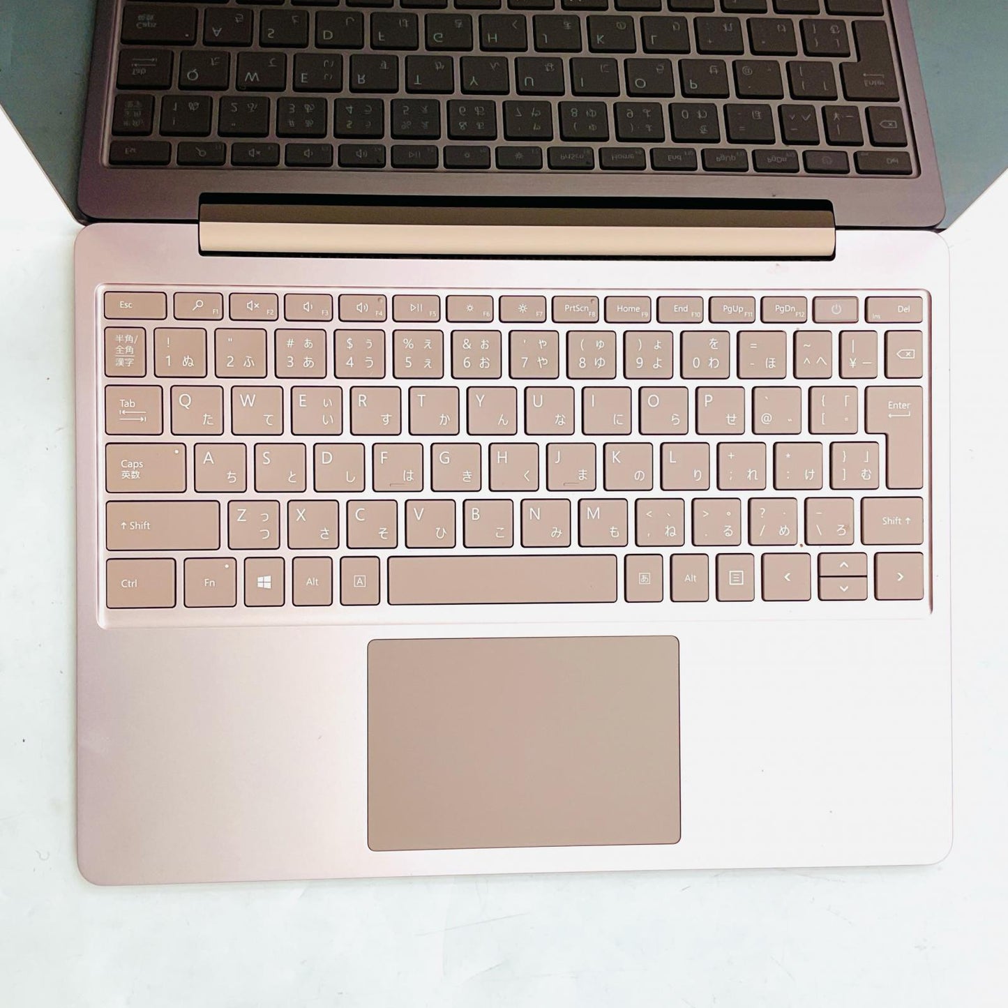 【全額返金保証】【最速発送】Microsoft Surface Laptop Go Model 1943 intel core i5-1035G1 8GB M.2 SSD 128GB 81% 動作確認済