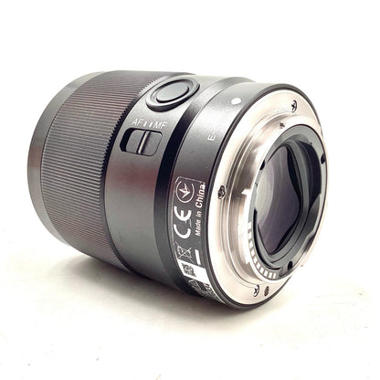【全額返金保証】【最速発送】Sony FE 35mm F1.8 SEL35F18F 美品 動作確認済
