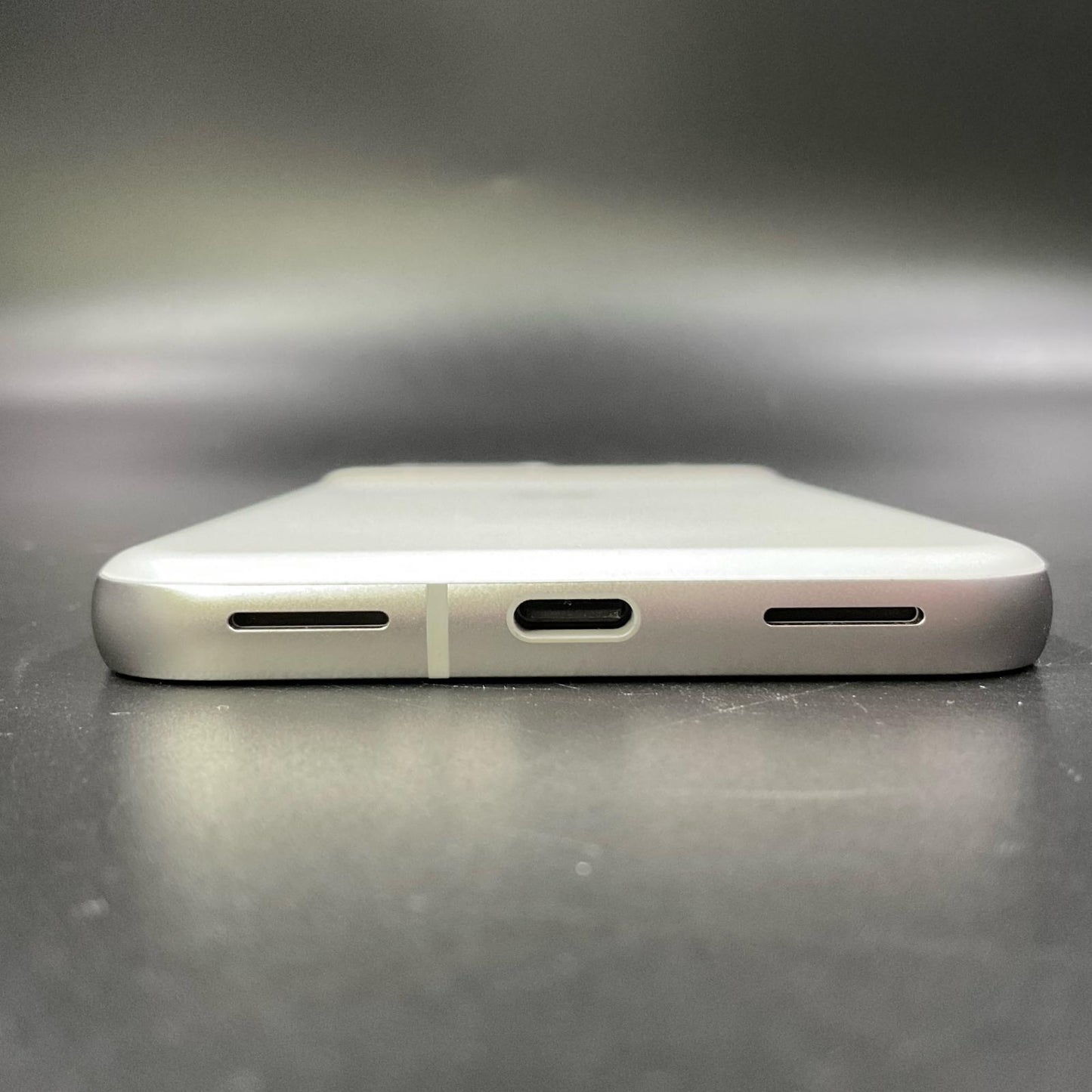 【全額返金保証】【最速発送】Google Pixel 8a 128GB Refurb SIMフリー G576D 白ロム 超美品 動作確認済