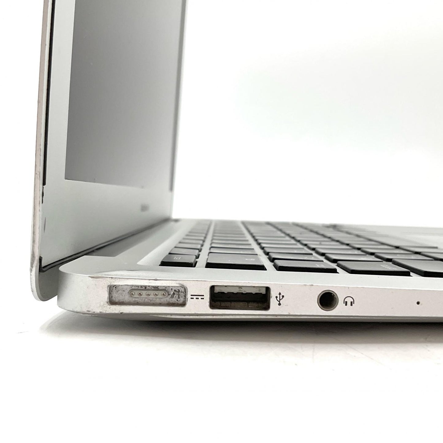【全額返金保証】【最速発送】Apple MacBook Air 13インチ 2015 Intel Core i5 8GB SSD 128GB シルバー 動作確認済