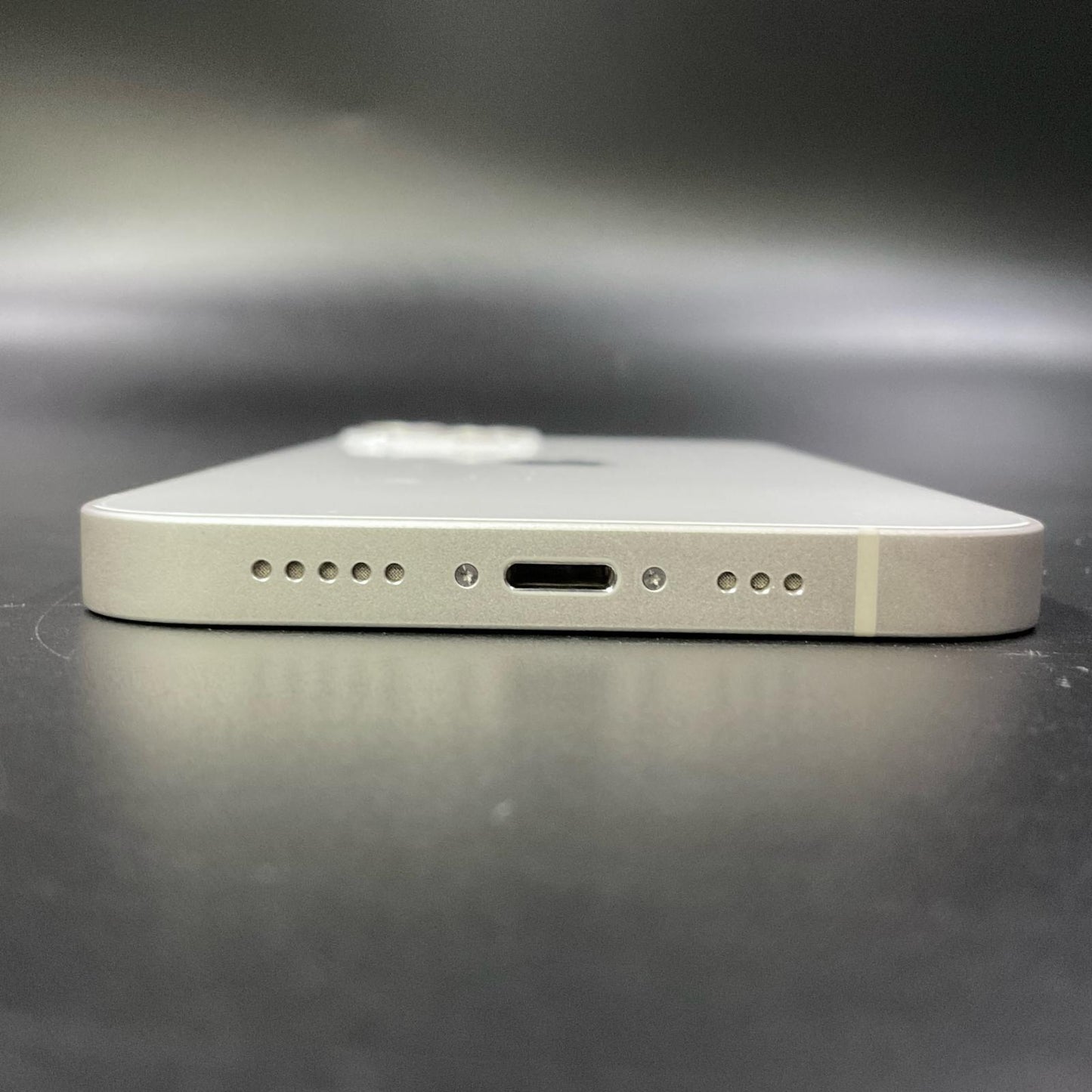 【最速発送】Apple iPhone iPhone 13 128GB スターライト Softbank SIMフリー【難有】 82%