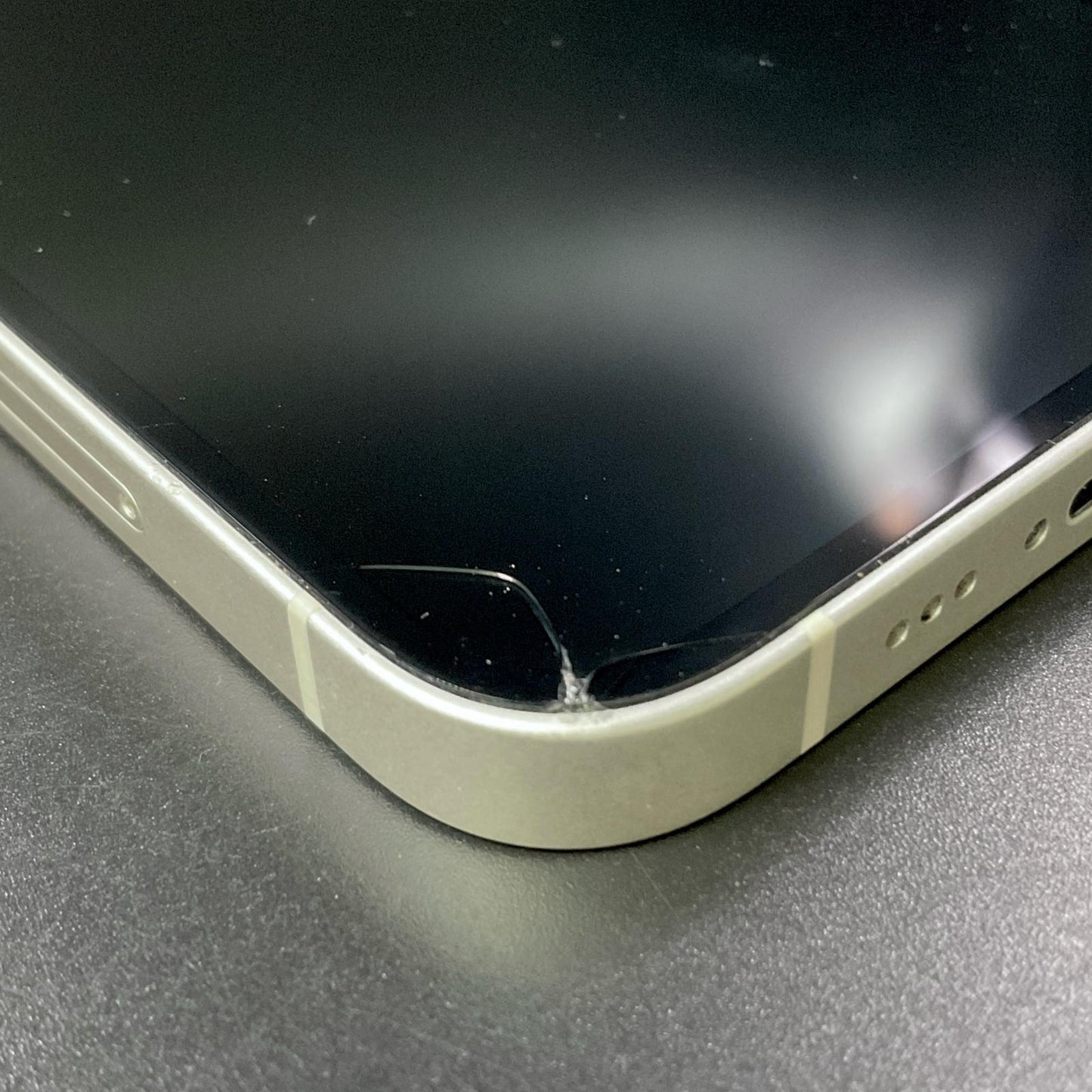 【最速発送】Apple iPhone iPhone 13 128GB スターライト Softbank SIMフリー【難有】 82%