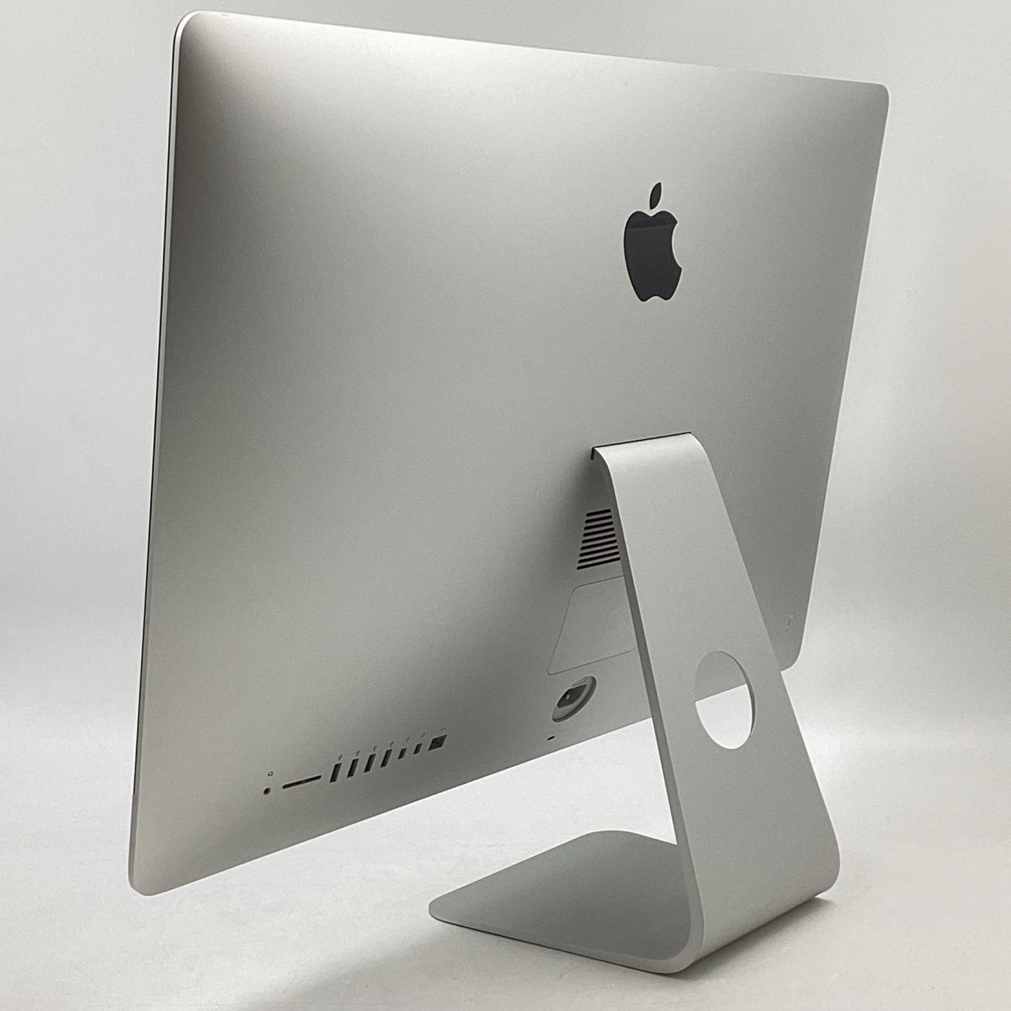 【全額返金保証】【最速発送】Apple iMac 27インチ クアッドコア intel core i5 8GB フュージョンドライブ 1TB シルバー 動作確認済