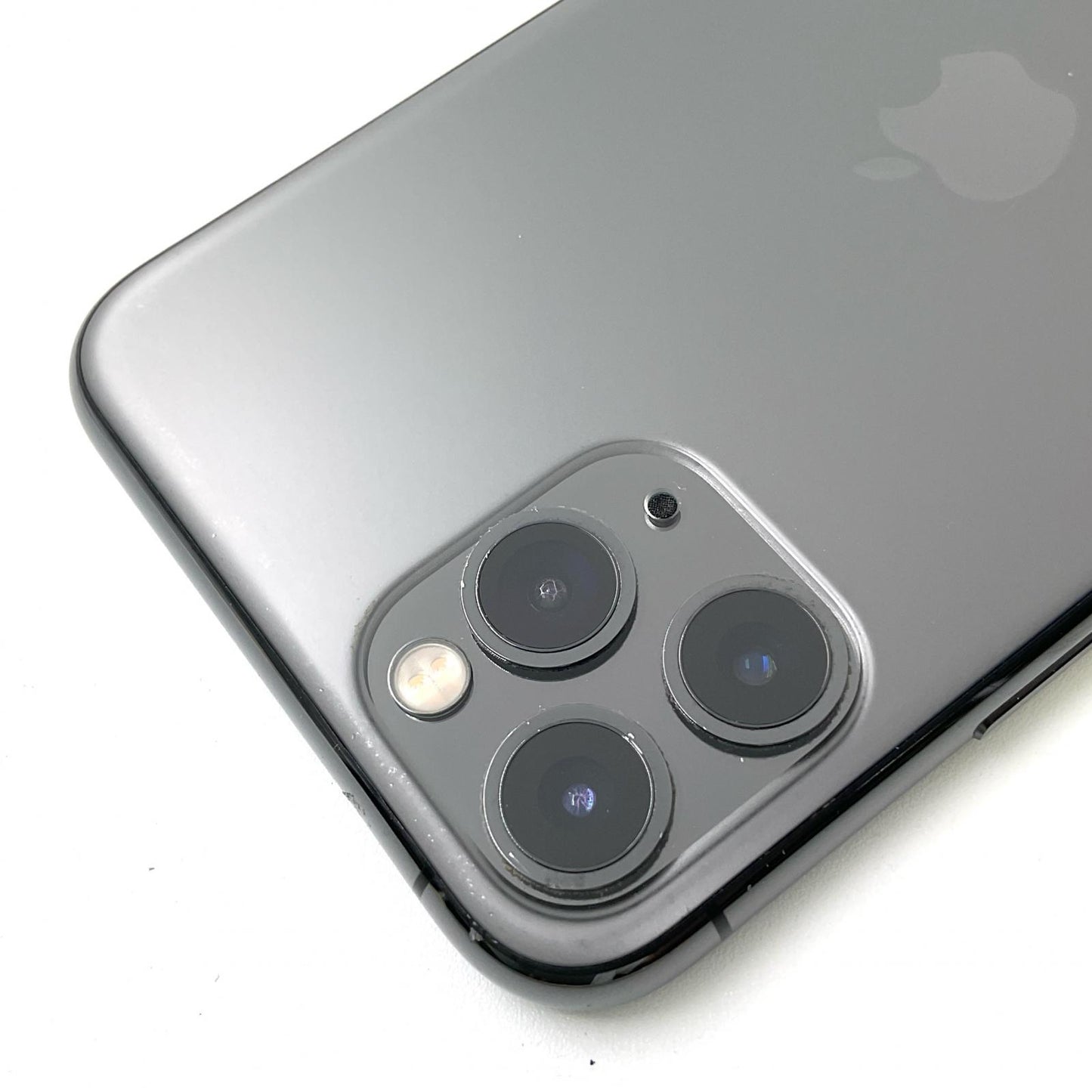 【全額返金保証】【最速発送】Apple iPhone iPhone 11 Pro 64GB スペースグレイ docomo 白ロム 動作確認済 72%
