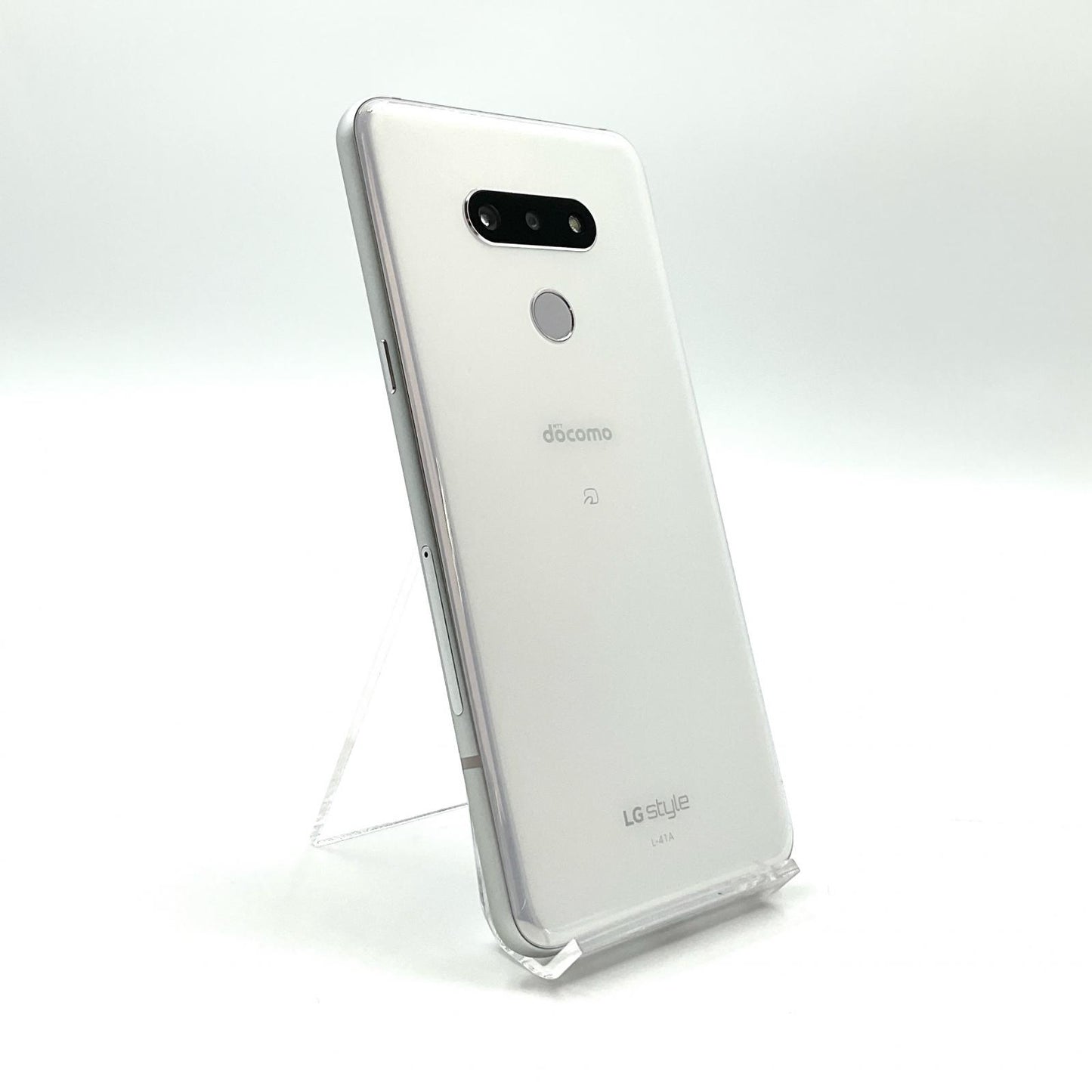 【全額返金保証】【最速発送】LG LG style3 64GB Aurora White docomo L-41A 白ロム 動作確認済
