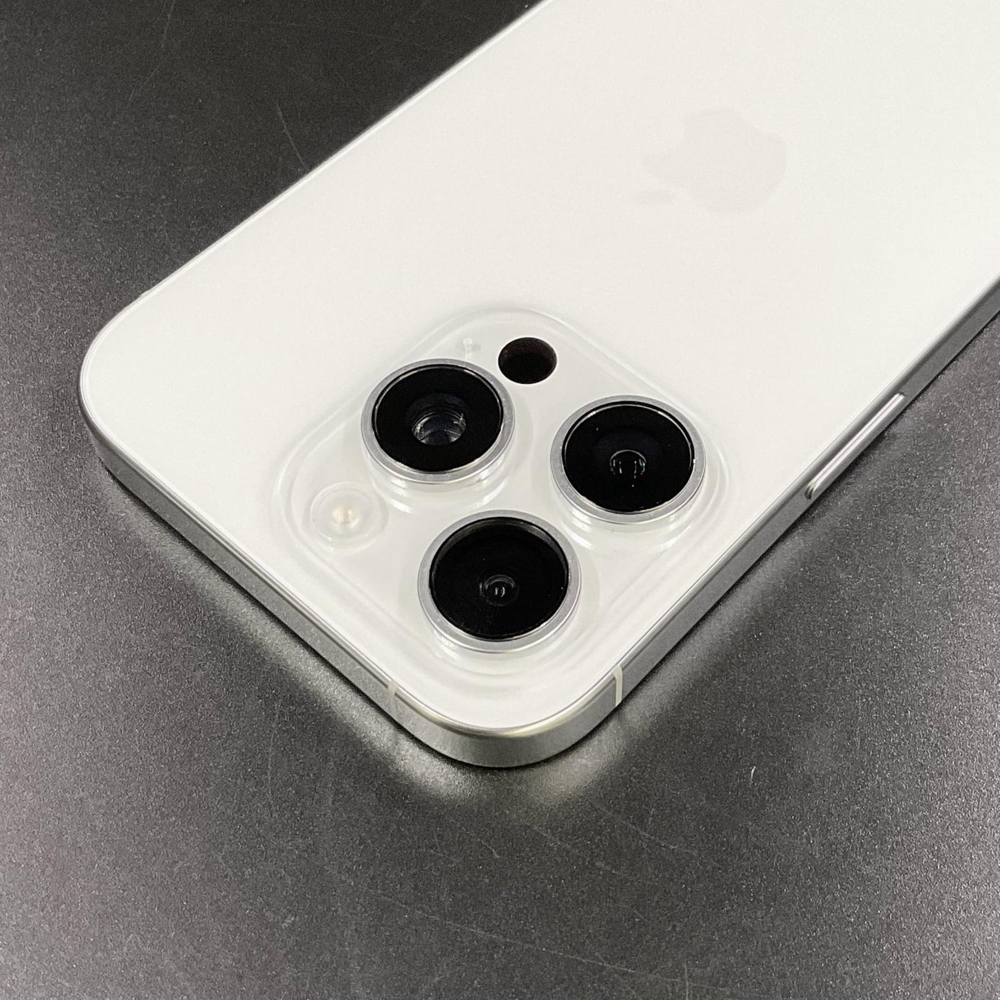 【全額返金保証】【最速発送】Apple iPhone iPhone 16 Pro 128GB ホワイトチタニウム SIMフリー 動作確認済 100%