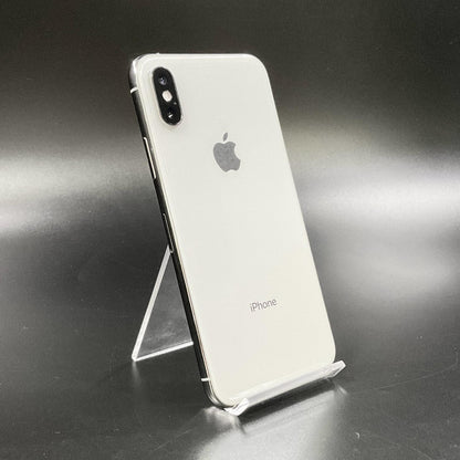 【全額返金保証】【最速発送】Apple iPhone iPhone XS 64GB シルバー docomo 白ロム 動作確認済 83%