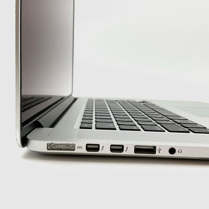 【全額返金保証】【最速発送】Apple MacBook Pro 15インチ 2013 2 GHz Intel Core i7 8GB SSD 256GB シルバー 動作確認済