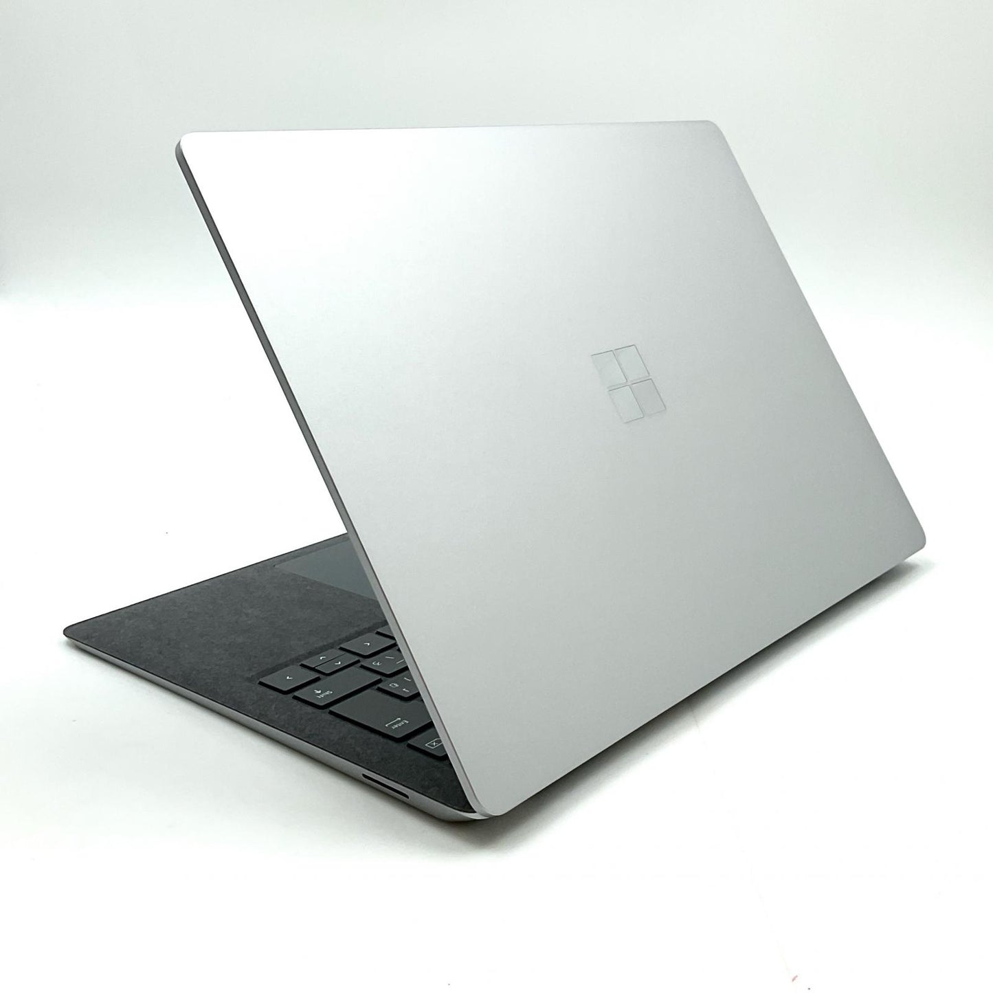 【全額返金保証】【最速発送】Microsoft Surface Laptop 4 1950 11th Gen Intel(R) Core(TM) i5-1135G7 @ 2.40GHz 2.42GHz 8GB M.2 SSD 512GB 100% 超美品 動作確認済