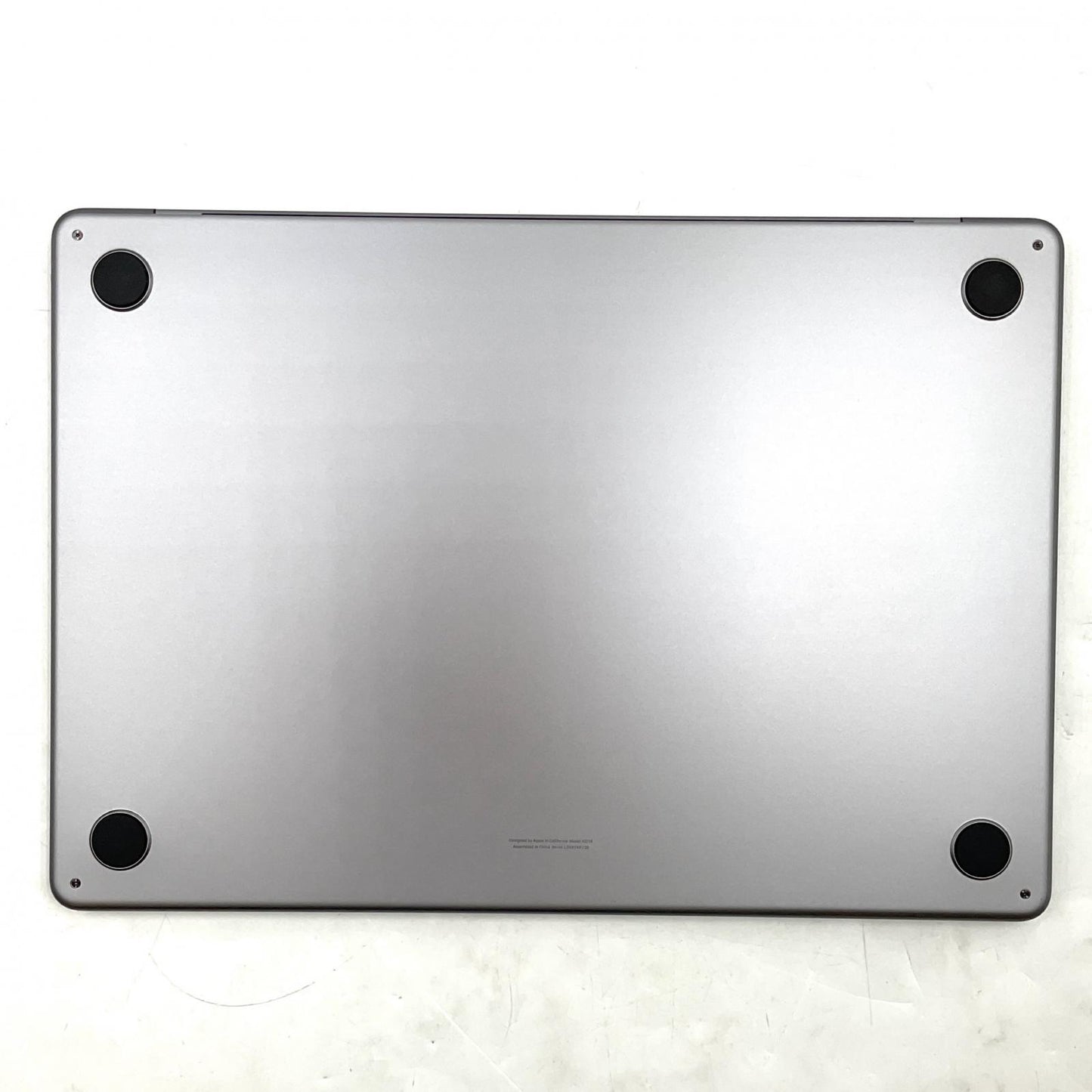 【全額返金保証】【最速発送】Apple MacBook Air 15.3インチ 2024 Apple M3 8GB SSD 256GB スペースグレイ 100% 超美品 動作確認済