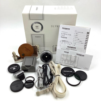 【全額返金保証】【最速発送】OLYMPUS デジタル一眼 PEN E-PL8 EZダブルズームキット ホワイト 美品 動作確認済
