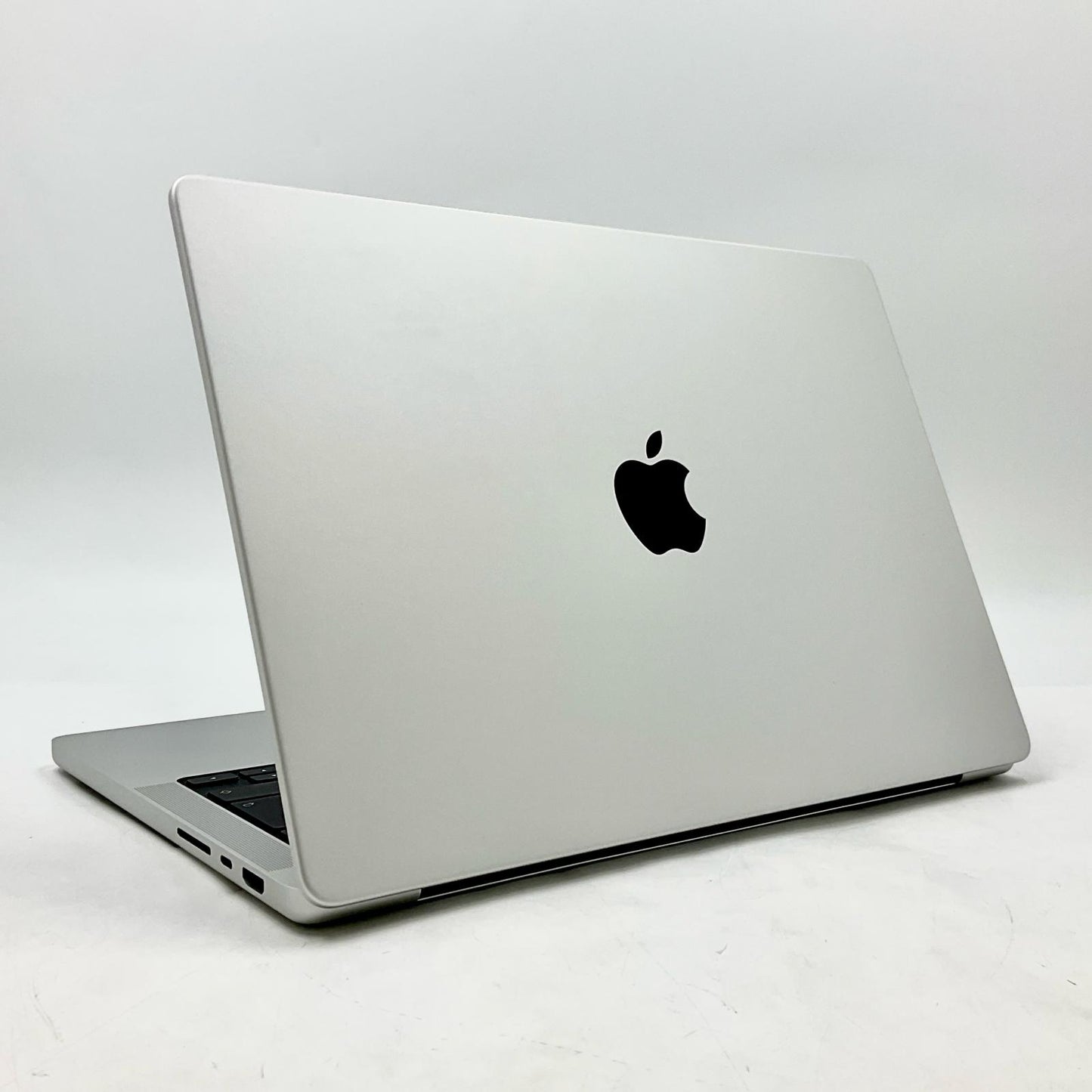 【全額返金保証】【最速発送】Apple MacBook Pro 14インチ 2024 Apple M4 Pro 24GB SSD 512GB シルバー 100% 美品 動作確認済