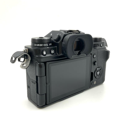 【全額返金保証】【最速発送】FUJIFILM デジタル一眼 X-T4 ボディ ブラック 動作確認済
