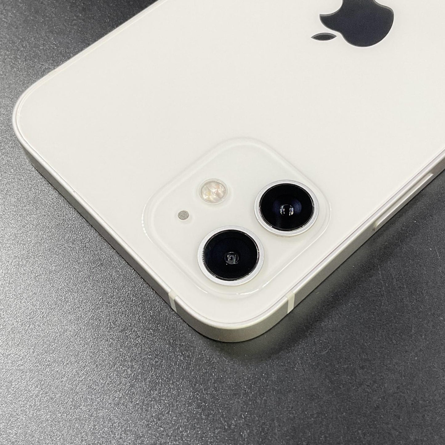 【全額返金保証】【最速発送】Apple iPhone iPhone 12 64GB ホワイト SIMフリー 動作確認済 84%